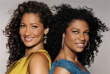 Wendi LEVY (left) and Kim ETHEREDGE (right), two "mixed chicks", created a product line because they needed it.
